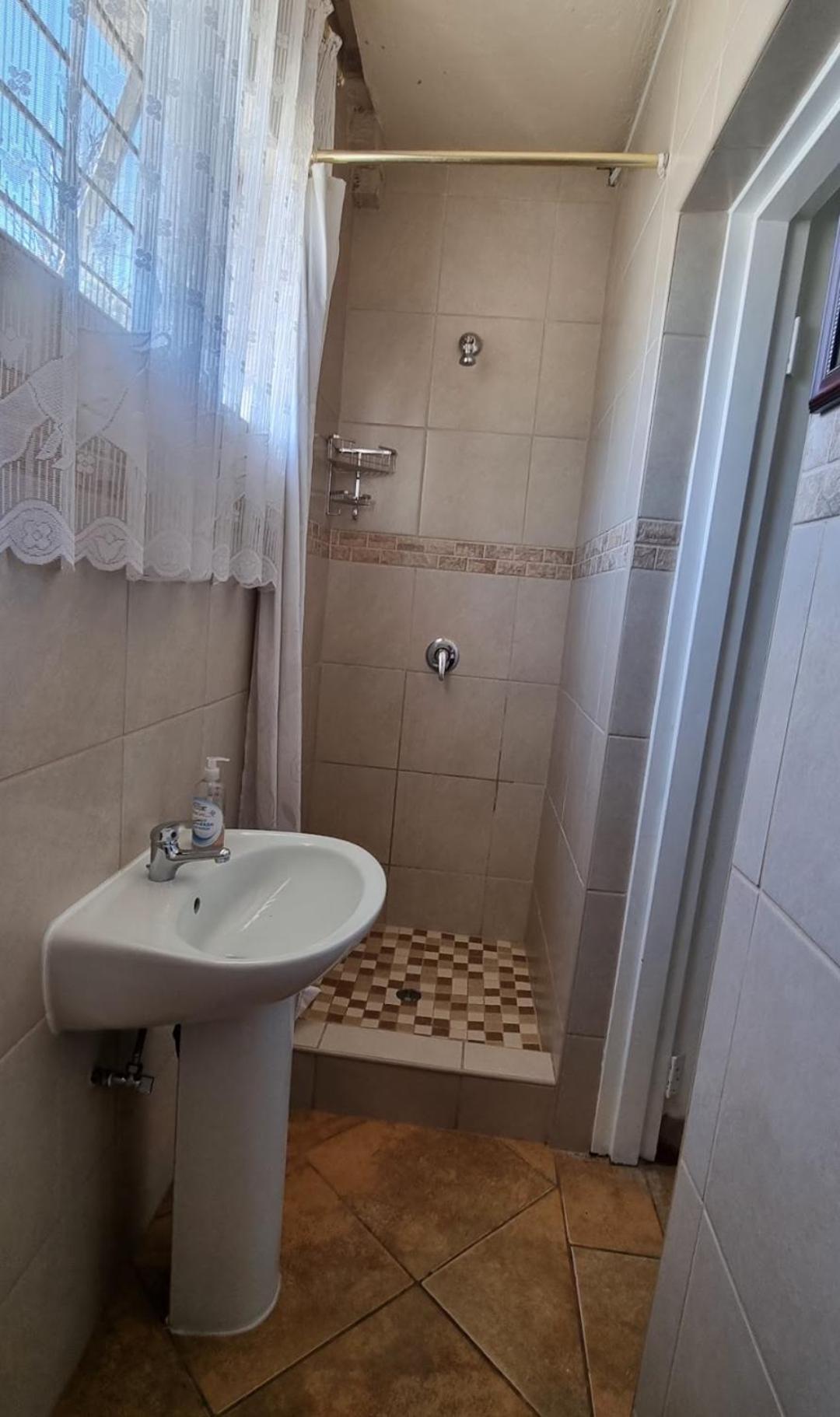 Stay At Home Airport Lodge Κέμπτον Παρκ Εξωτερικό φωτογραφία