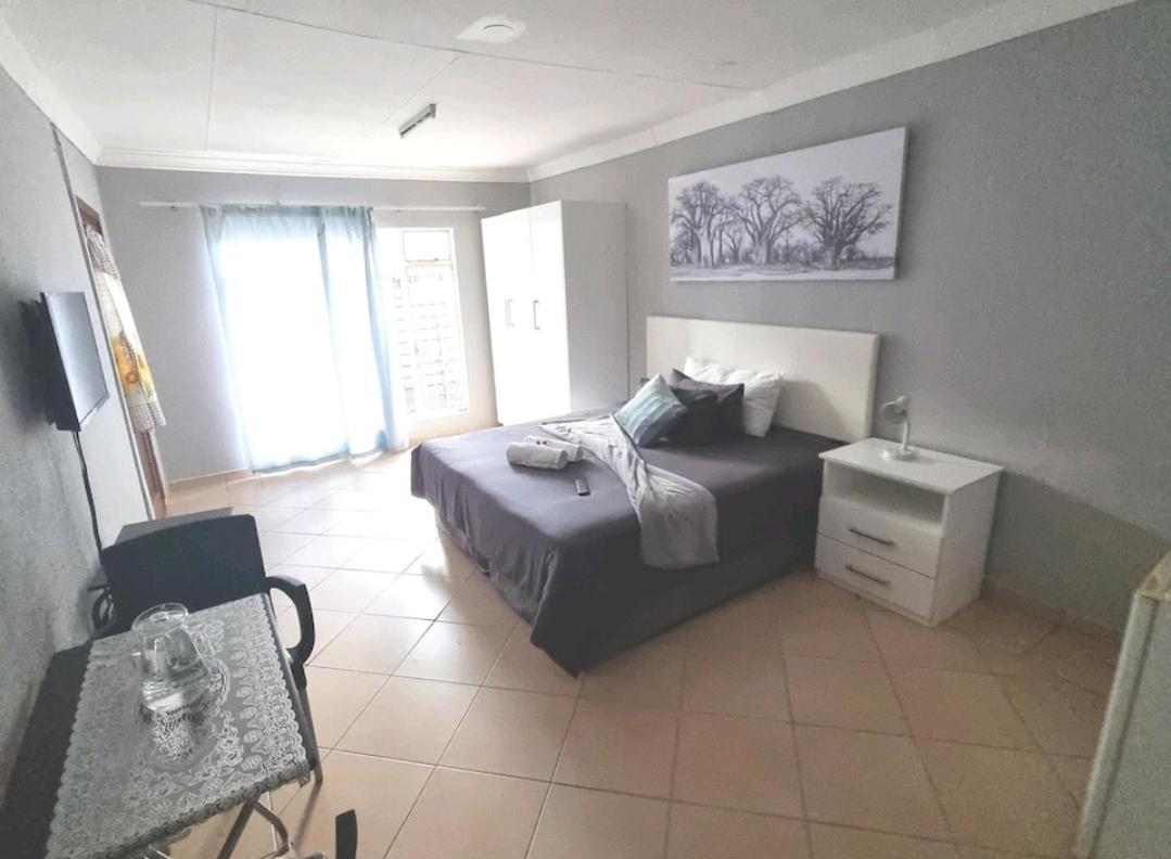 Stay At Home Airport Lodge Κέμπτον Παρκ Δωμάτιο φωτογραφία